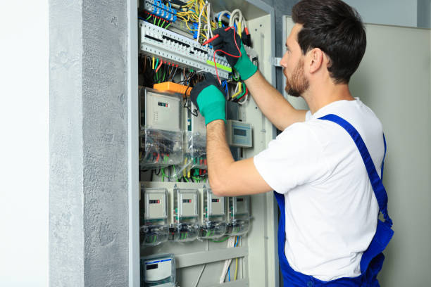 Best Affordable Emergency Electrician  in Wolcottville, IN